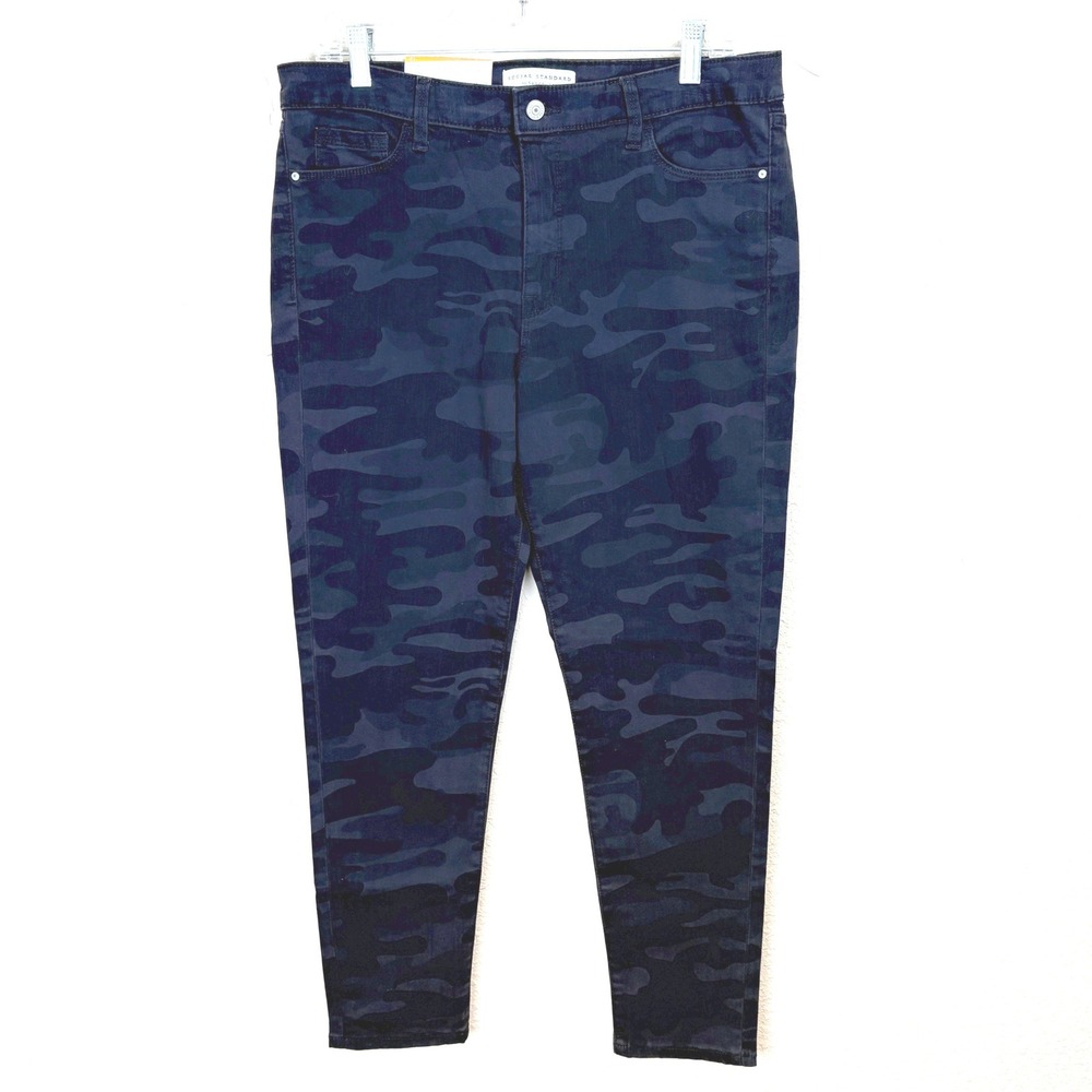 Social Standard by Sanctuary Womens 12 Black Camo Ankle Skinny Jeans NWT‎